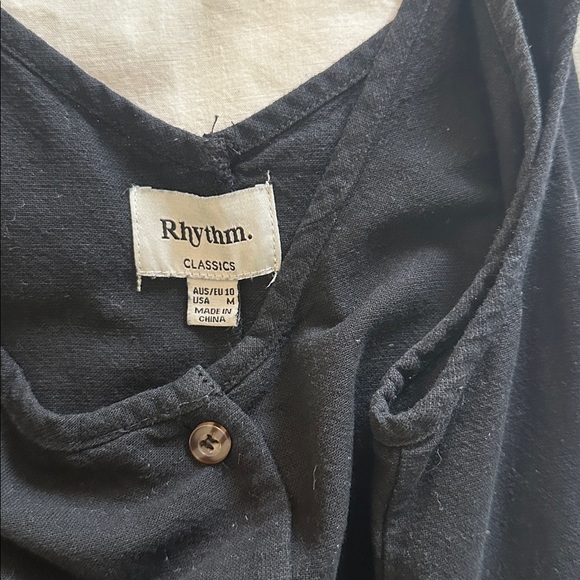 Pacsun Rhythm Classic Adjustable Romper black medium - Picture 7 of 7